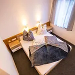 Dorfwirt 3*